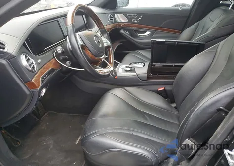 2015 Mercedes-Benz S 550 z USA, uszkodzony, nr VIN WDDUG8CB8FA144722